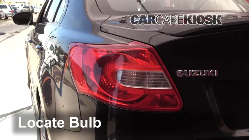 2013 Suzuki Kizashi GTS 2.4L 4 Cyl. Lights